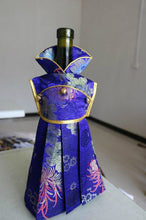 Load image into Gallery viewer, Floral Dress Silk Satin Christmas Wine Bottle Cover Bag Wedding Party Table Decoration Red Wine Bottle Dress Bag fit 750ml 10pcs