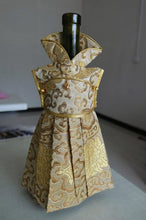 Load image into Gallery viewer, Floral Dress Silk Satin Christmas Wine Bottle Cover Bag Wedding Party Table Decoration Red Wine Bottle Dress Bag fit 750ml 10pcs