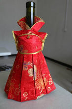 Load image into Gallery viewer, Floral Dress Silk Satin Christmas Wine Bottle Cover Bag Wedding Party Table Decoration Red Wine Bottle Dress Bag fit 750ml 10pcs