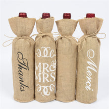 Load image into Gallery viewer, 100pcs Christmas Natural Jute Wine Bottle Covers Gift Bags Blind Packaging Hessian Linen Pouch Wedding Red Wine Champagne Bag